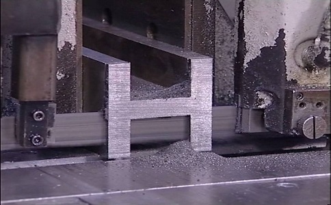 南宁大揭秘：带锯条价格多少钱才能买到高质量的产品？